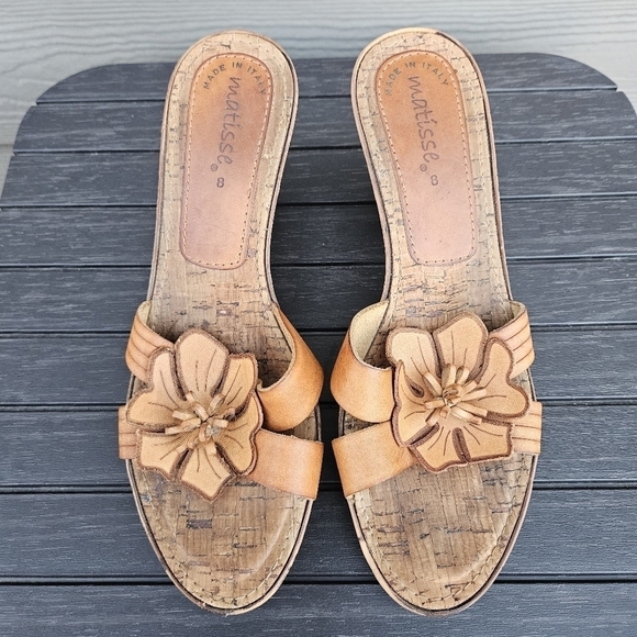 Matisse Italian Wedge Heels Leather Flower and Cork Sandals Tan Brown Size 8 - Picture 1 of 12